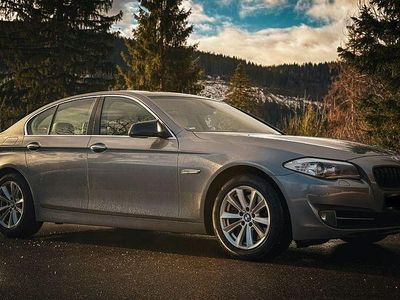 Gebraucht BMW 525 Performance 204 PS (150 kW) 2010 Grau Limousine