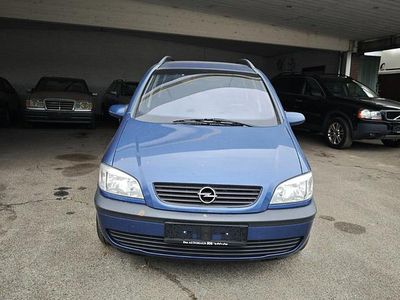 Blau Gebraucht 2002 Opel Zafira Van / Kleinbus | 2.999 € (Etwas zu teuer)