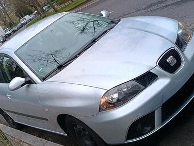 Second-hand Seat Ibiza Comfort 75 CP (55 kW) 2008 Argintiu Hatchback