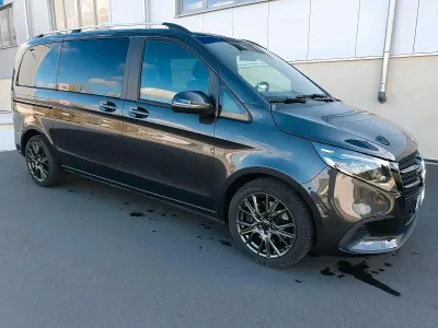 Usata Mercedes V220