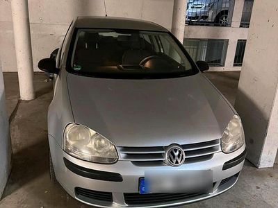 VW Golf V
