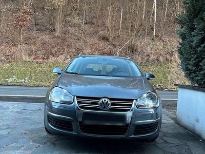Gebraucht VW Golf V 105 PS (77 kW) 2009 Grau Kombi