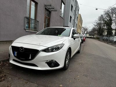 Weiß Gebraucht 2014 Mazda 3 Limousine | 11.000 € (Fairer Preis)
