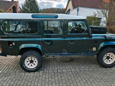 Gebraucht Land Rover Defender 122 PS (89 kW) 2000 Grün SUV