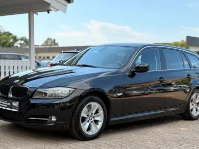 Gebraucht BMW 320 Comfort Edition 184 PS (135 kW) 2012 Schwarz Limousine