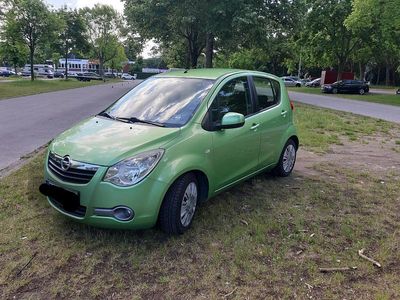 Opel Agila