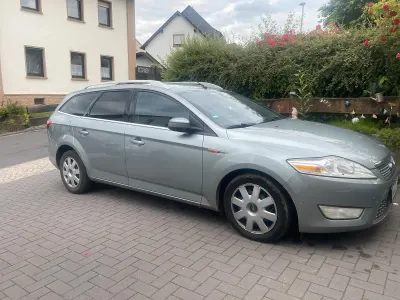 Gebraucht Ford Mondeo 175 PS (128 kW) 2010 Grau Kombi