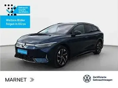 Gebraucht VW ID.7 250 kW (340 PS) 2025 Blau (aquamarinblau metallic/schwarz) Kombi