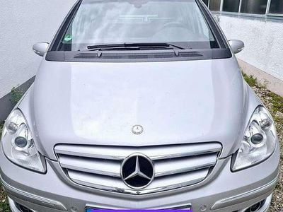 Usata Mercedes B200 136 CV (100 kW) 2006 Argento Monovolume