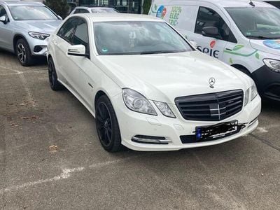 Mercedes E220