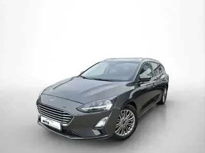 Używany Ford Focus Titanium X 2022 Szary Sedan/Limuzyna