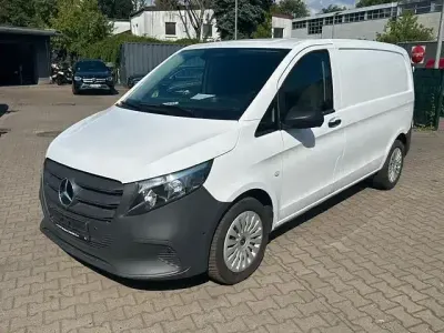Gebraucht Mercedes Vito 258 PS (189 kW) 2024 Weiß Van