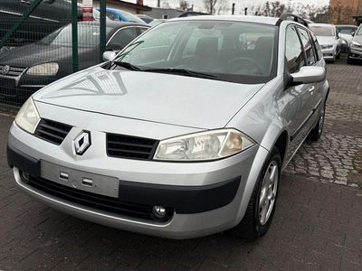 Gebraucht Renault Mégane GrandTour Dynamique 111 PS (81 kW) 2006 Silber Kombi