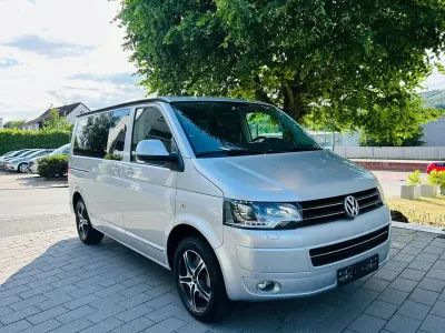 Gebraucht VW Multivan Comfortline 179 PS (131 kW) 2015 Reflexsilber Van / Kleinbus