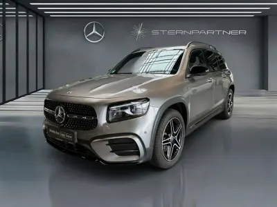 Gebraucht Mercedes GLB200 AMG 163 PS (119 kW) 2025 Grau SUV
