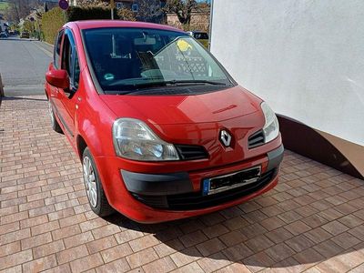 Gebraucht Renault Modus 75 PS (55 kW) 2011 Rot Van / Kleinbus