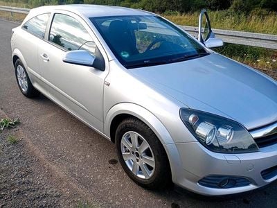 Opel Astra GTC