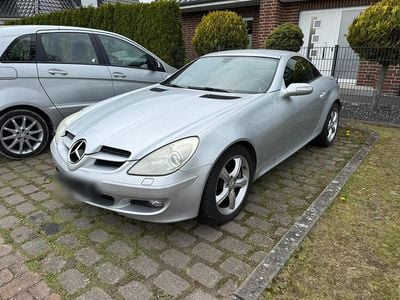 Second-hand Mercedes SLK350 272 CP (200 kW) 2004 Argintiu Cabrio