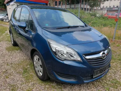Gebraucht Opel Meriva Edition 101 PS (74 kW) 2015 Blau Van / Kleinbus