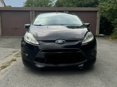 Gebraucht Ford Fiesta 82 PS (60 kW) 2009 Schwarz Limousine