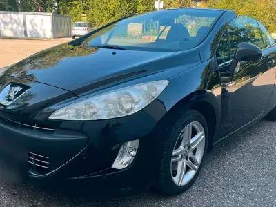 Gebraucht Peugeot 308 CC 140 PS (102 kW) 2009 Schwarz Cabrio