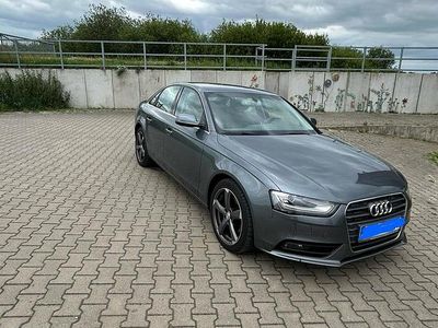 Gebraucht Audi A4 170 PS (125 kW) 2012 Grau Limousine