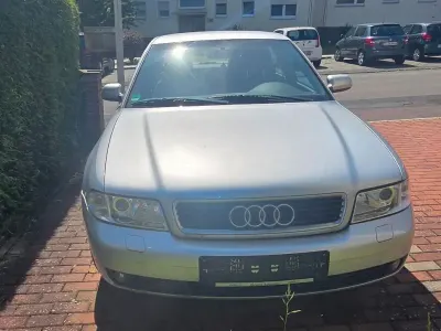 Gebraucht Audi A4 125 PS (91 kW) 2000 Grau Limousine