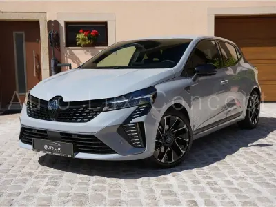 Gebraucht Renault Clio V Esprit Alpine 143 PS (105 kW) 2024 Grau Limousine