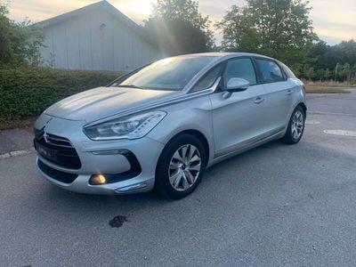 Gebraucht Citroën DS5 Chic 120 PS (88 kW) 2016 Grau Kleinwagen