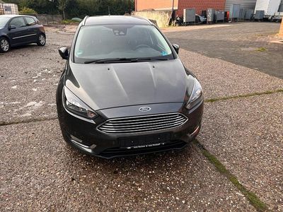 Gebraucht Ford Focus 182 PS (133 kW) 2018 Grau Kombi