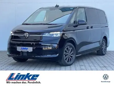 Gebraucht VW Multivan 150 PS (110 kW) 2023 Schwarz Van / Kleinbus