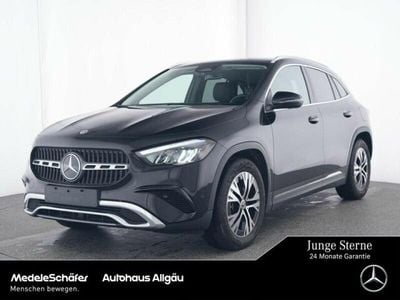 Gebraucht Mercedes GLA220 190 PS (139 kW) 2024 Lack kosmosschwarz (metallic) SUV