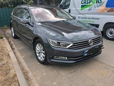 Gebraucht VW Passat 150 PS (110 kW) 2016 Andere farben Kombi