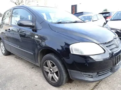 Gebraucht VW Fox 75 PS (55 kW) 2008 Schwarz Kleinwagen