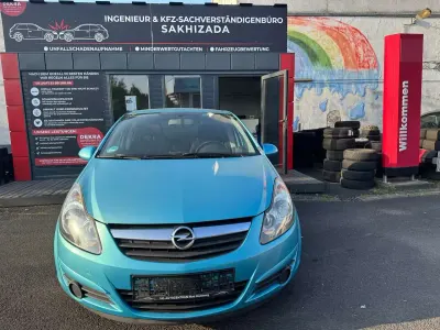 Gebraucht Opel Corsa Edition 69 PS (50 kW) 2011 Aquamarin mi2 Kleinwagen