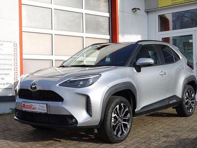 Silber Neu 2025 Toyota Yaris Cross SUV | 29.900 € (Fairer Preis)