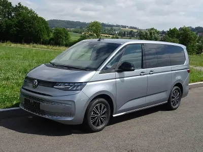 Gebraucht VW Multivan 150 PS (110 kW) 2026 Monosilber metallic Van / Kleinbus