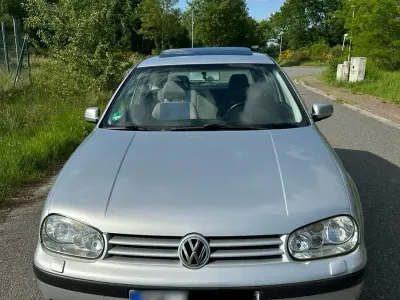 Gebraucht VW Golf IV 2000 Silber Limousine