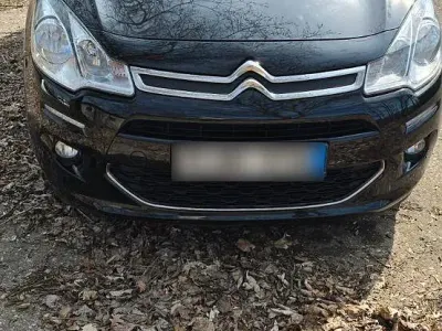 Gebraucht Citroën C3 Exclusive 82 PS (60 kW) 2014 Schwarz Limousine
