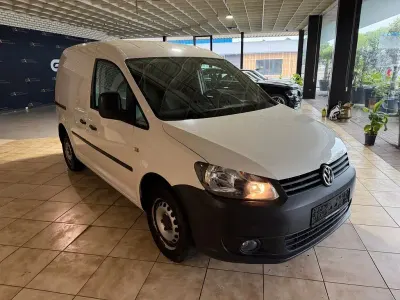 Gebraucht VW Caddy 75 PS (55 kW) 2011 Weiß Van / Kleinbus