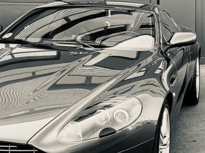 Aston Martin DB9
