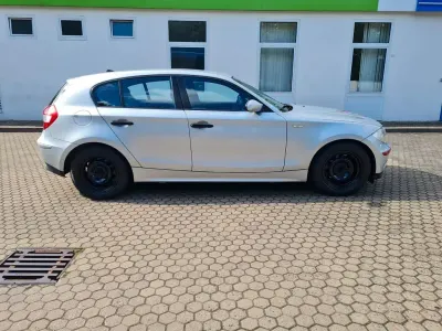 Gebraucht BMW 116 116 PS (85 kW) 2006 Silber Kleinwagen