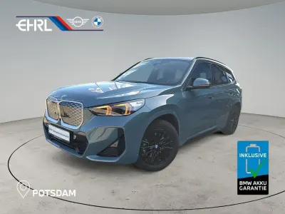 Gebraucht BMW iX1 M Sport 230 kW (313 PS) 2025 Grün SUV