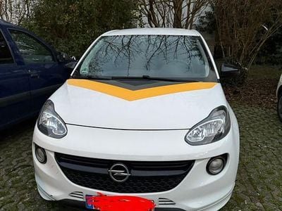 Usado Opel Adam Edition 116 HP (85 kW) 2015 Branco Citadino