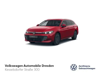 Gebraucht VW Passat Elegance 150 PS (110 kW) 2025 Rot Kombi