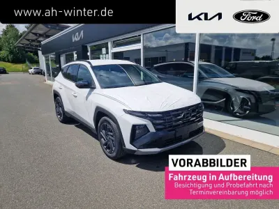Neu Hyundai Tucson Edition 150 PS (110 kW) 2026 Weiß metallic SUV