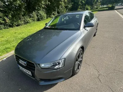 Gebraucht Audi A5 177 PS (130 kW) 2013 Andere farben Coupé