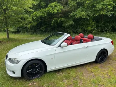 Gebraucht BMW 325 Cabriolet Sport Line 218 PS (160 kW) 2011 Weiß Cabrio