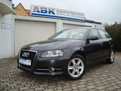 Gebraucht Audi A3 Attraction 105 PS (77 kW) 2012 Grau Kleinwagen