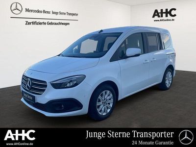 Gebraucht Mercedes T180 Progressive 131 PS (96 kW) 2023 Arktikweiß Van / Kleinbus
